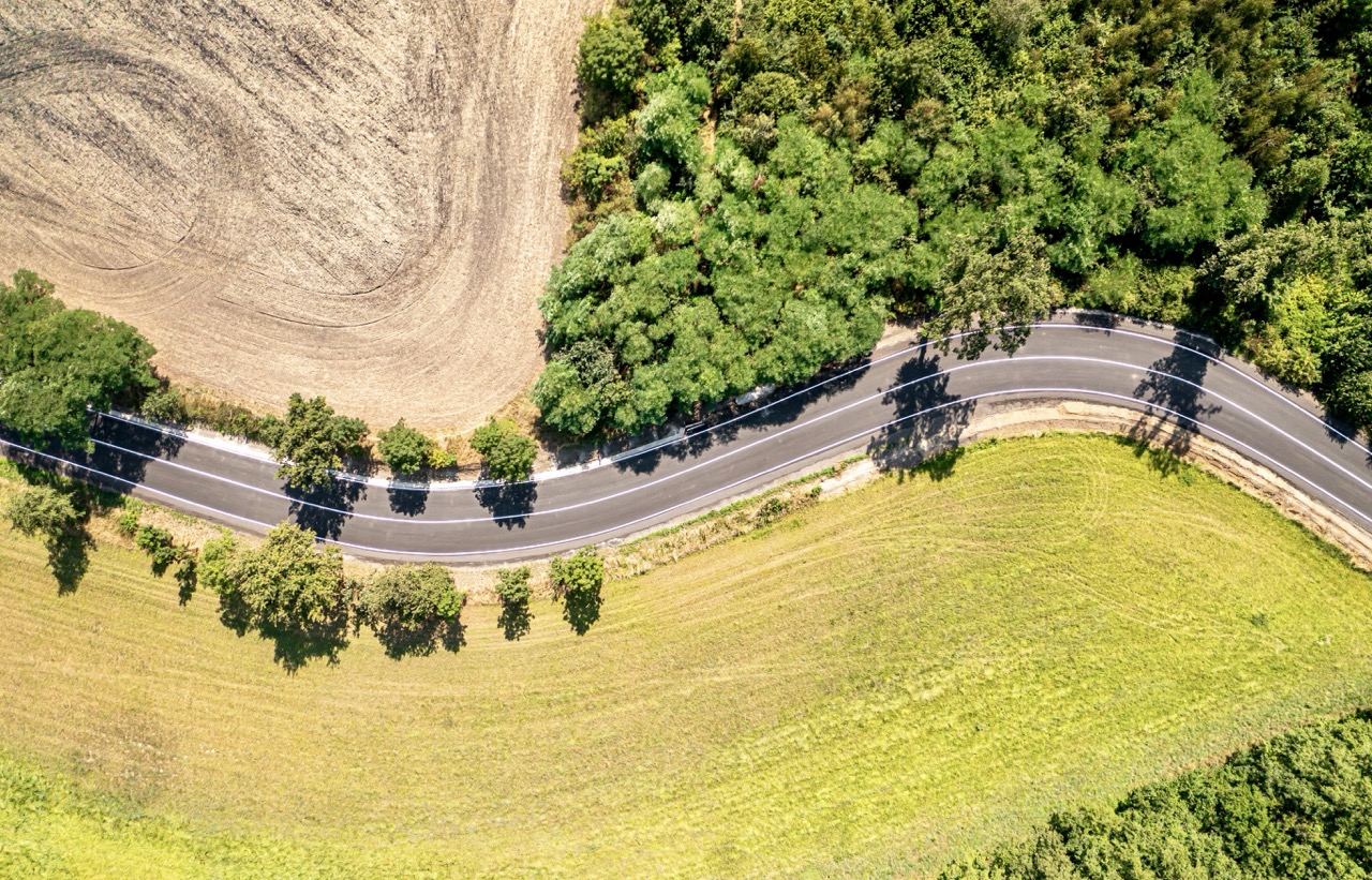 Silnice II/244 – rekonstrukce úseku Měšice–Byšice - Wegen- en bruggenbouw